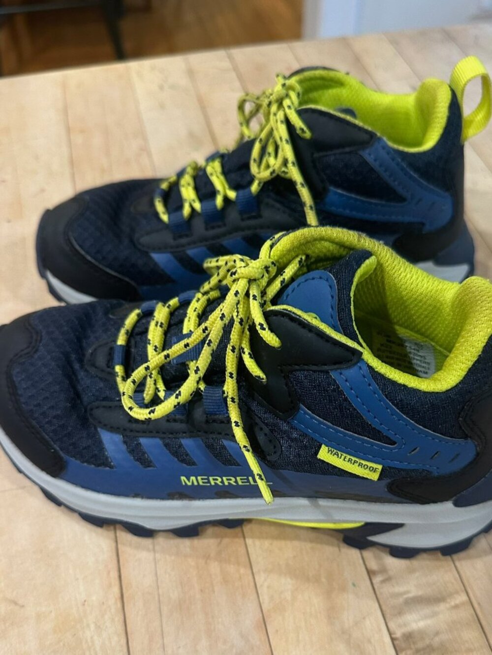 Merrell Kids Waterproof Hiking Boots Youth Big Kid size 1 Blue Girl Boy